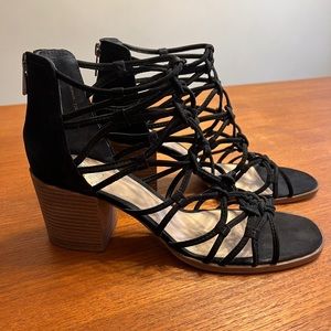 Cute and like new Vince Camuto sandals. 3” heel. Size 13.